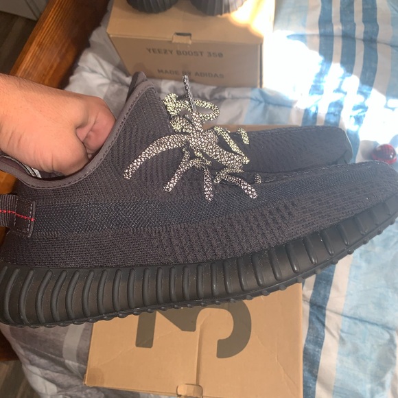 Yeezy 350 V2 Black Non Reflective X2 Size 10 - Picture 10 of 16